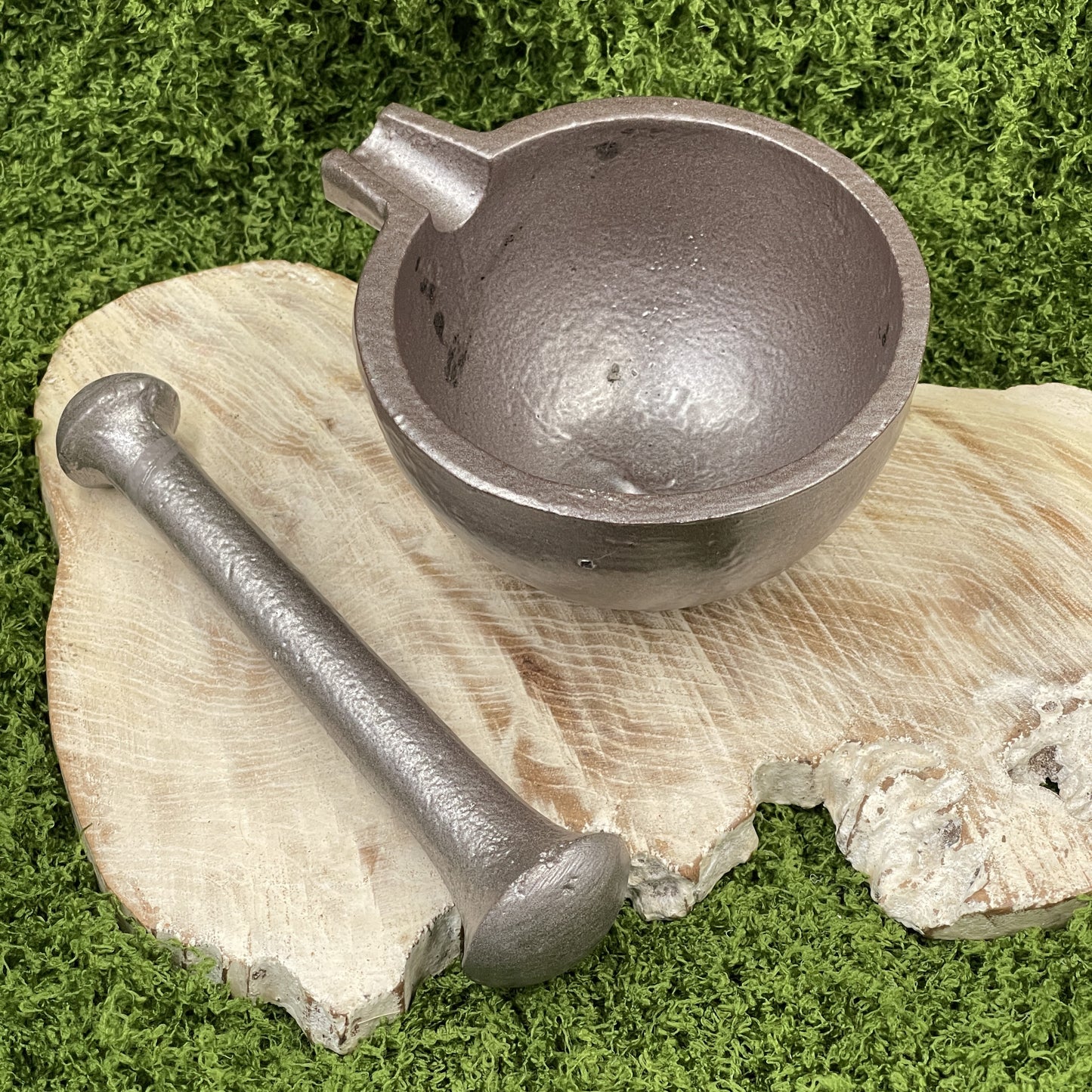 Silver or Black Aluminum Mortar & Pestle