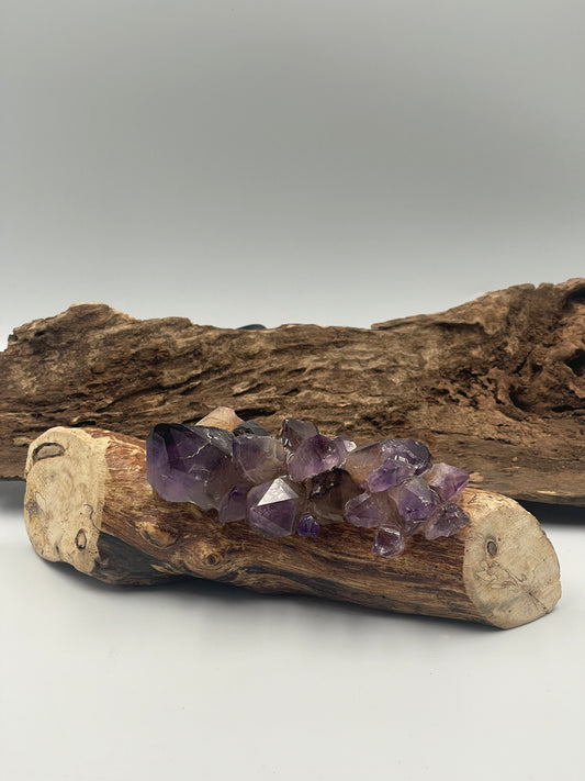 Australian Amethyst Chi Generator Cool Light