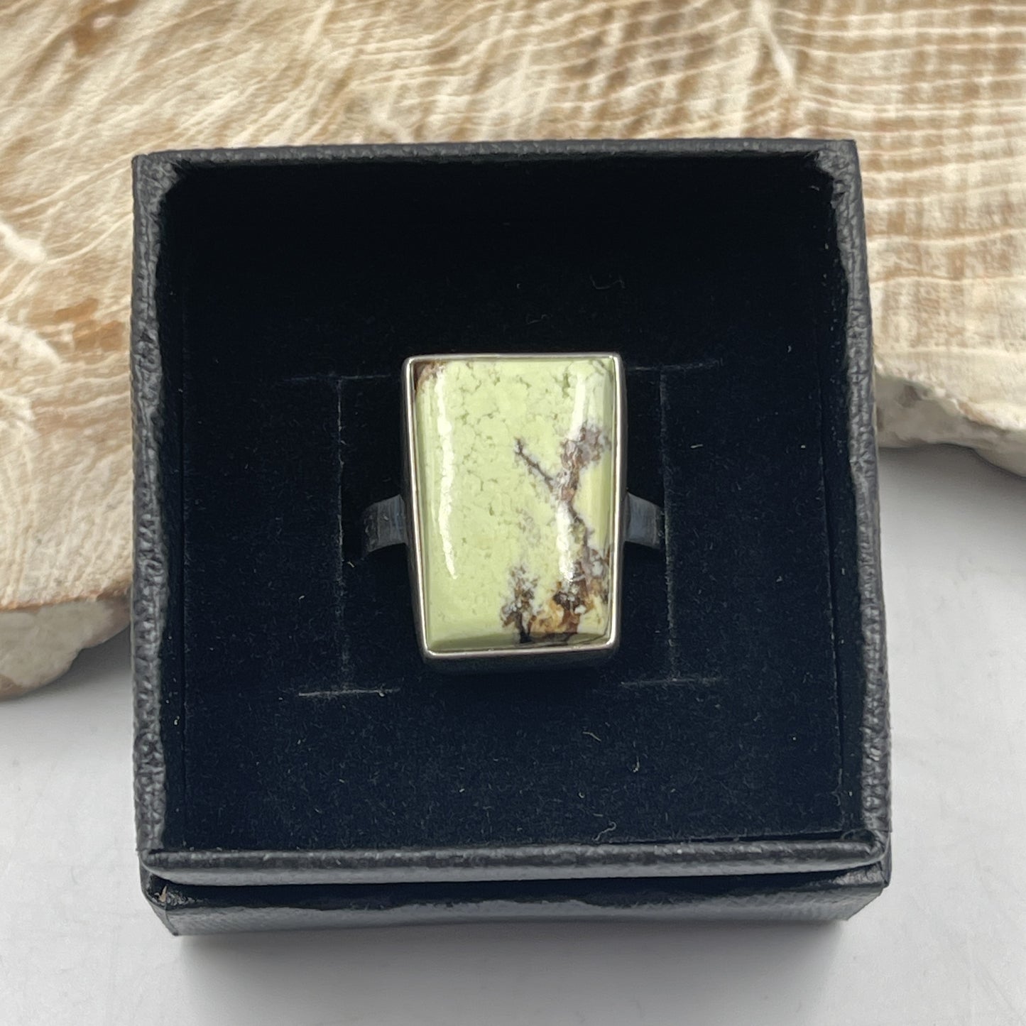 Chrysoprase Sterling Silver Ring (Size 9)