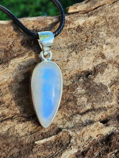 Rainbow Moonstone Pendant Sterling Silver