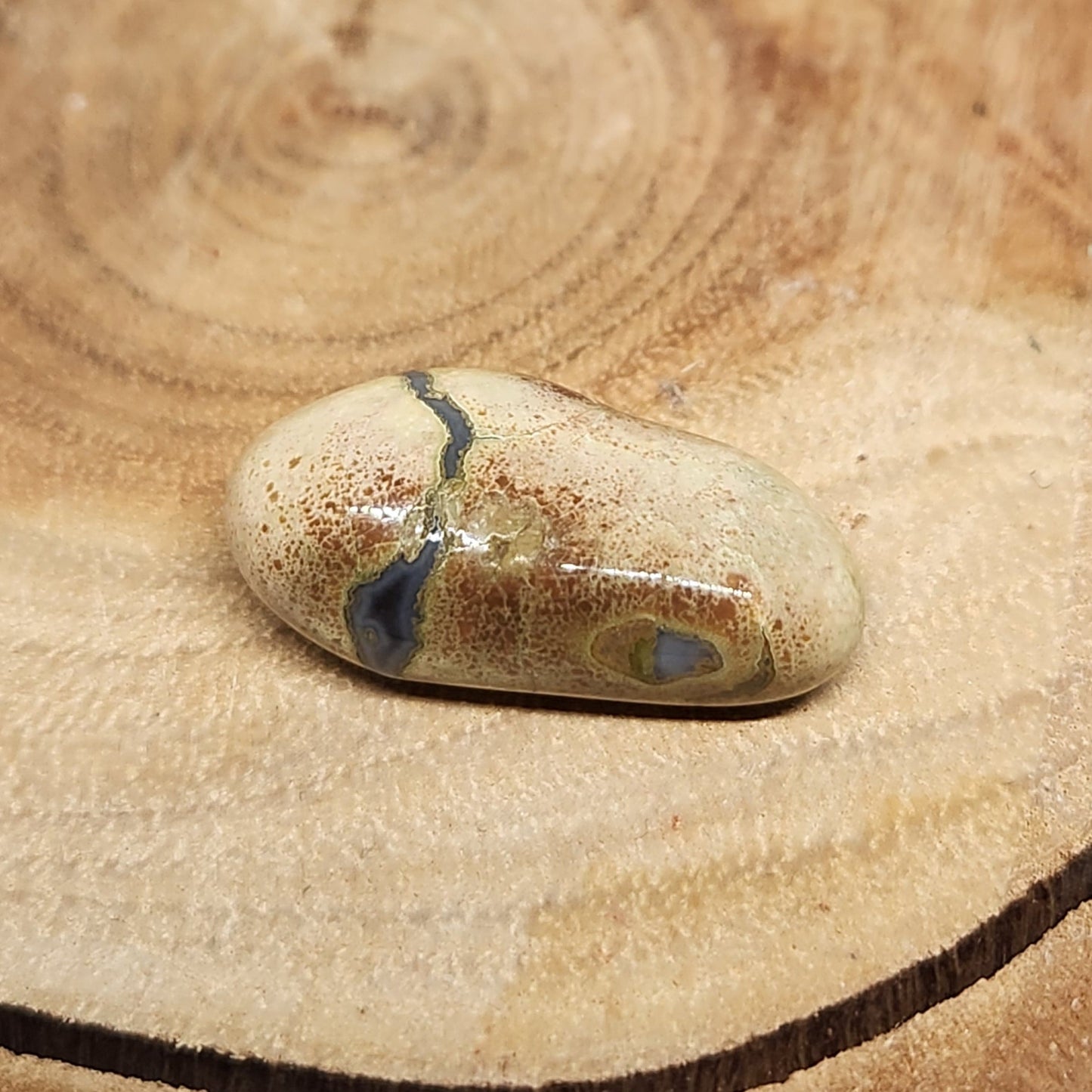 Amulet Stone 1