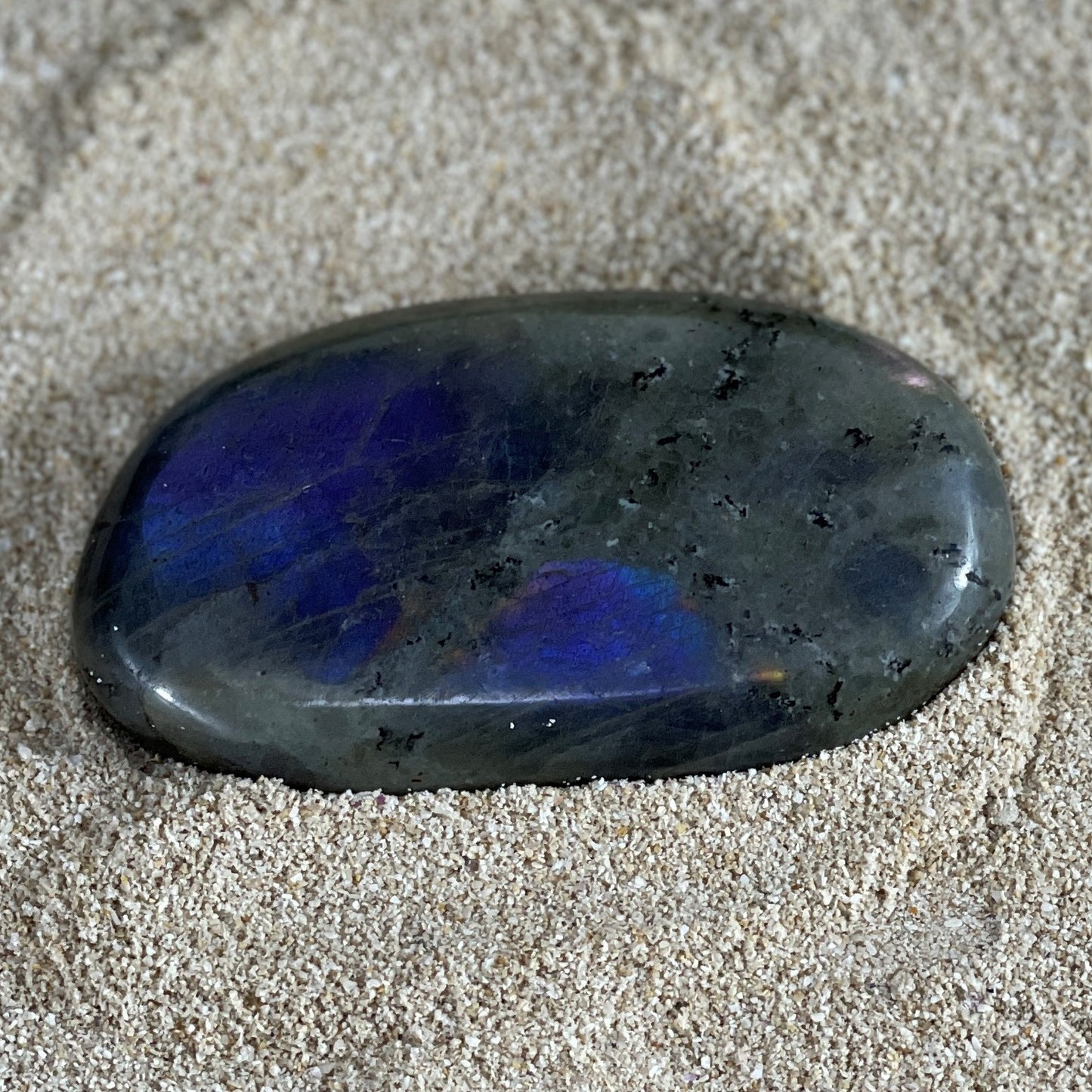 Labradorite Palmstone