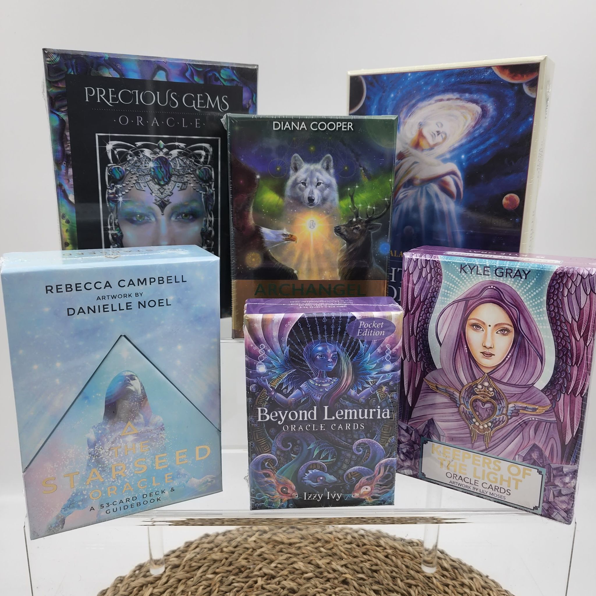 Oracle Cards – Crystals & Flames