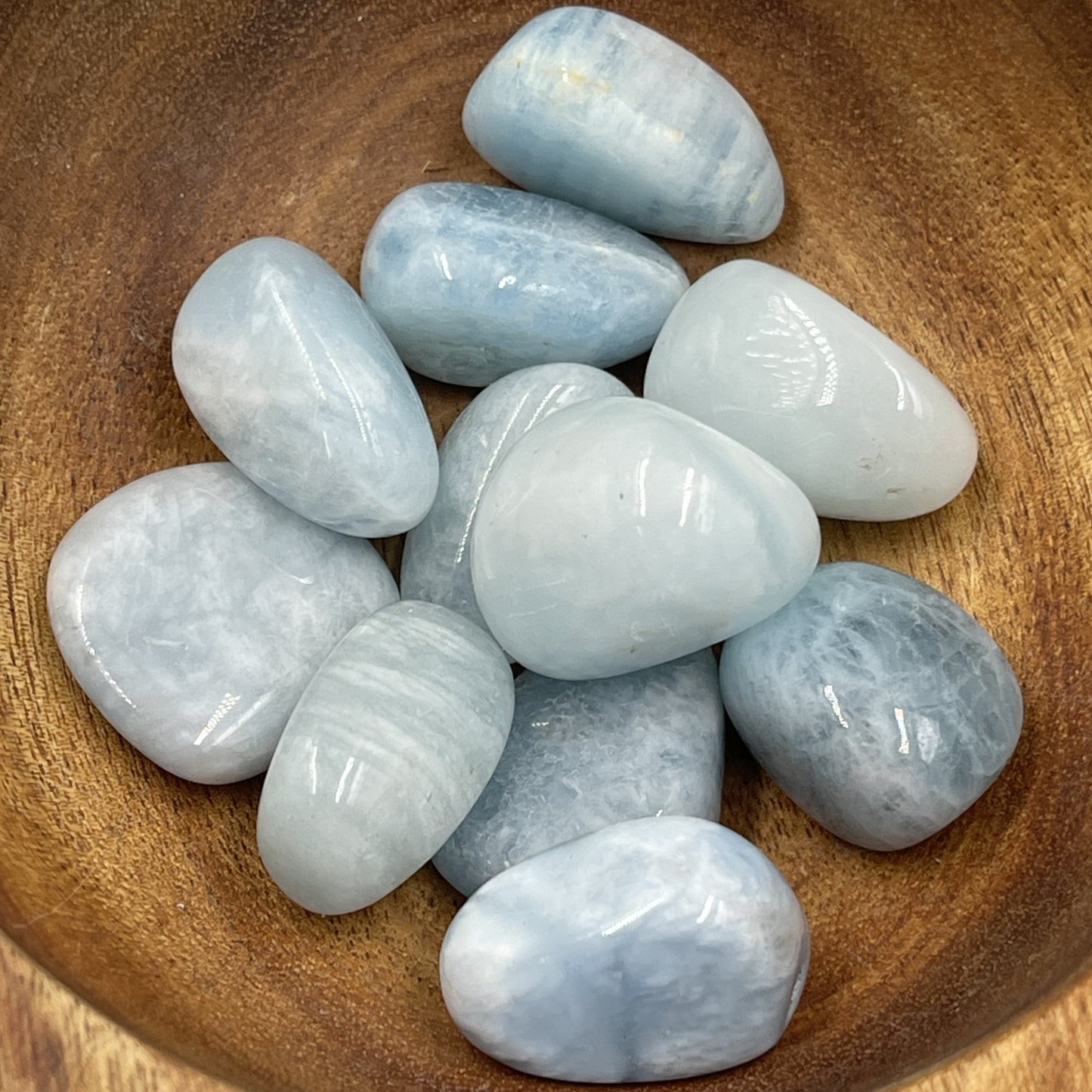 Aquamarine Tumbled (AAA GRADE)