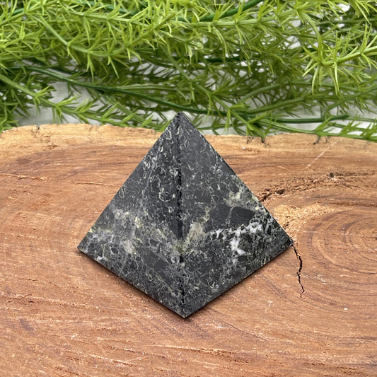 Black Onyx Pyramid