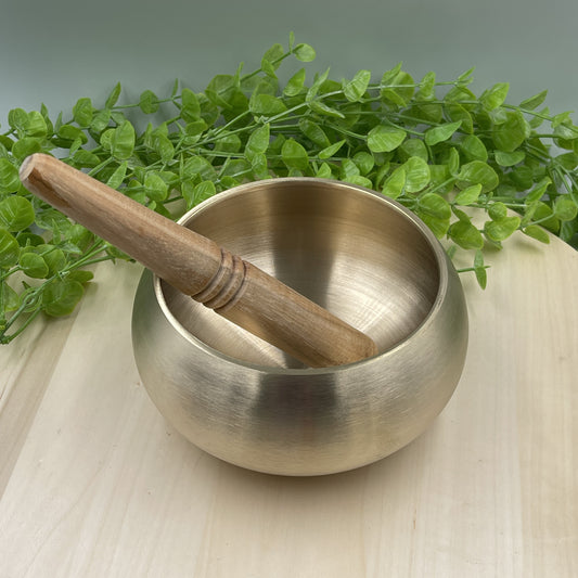 Tibetan Singing Bowl with stick 600g-699g