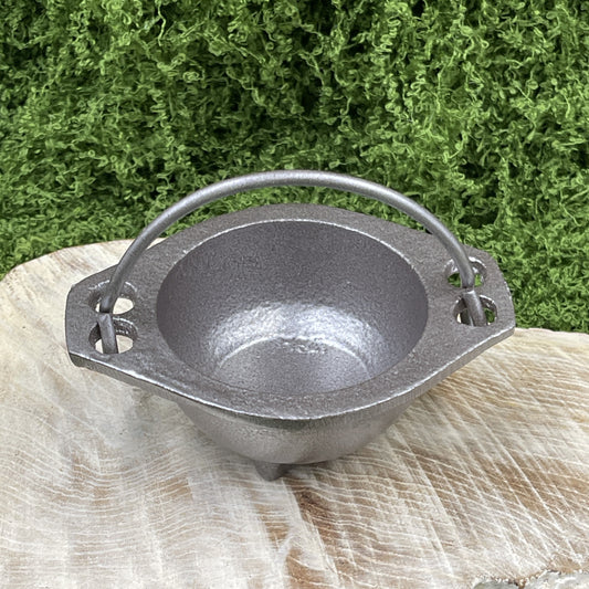 Small Silver Aluminum Cauldron