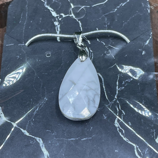 White Howlite Faceted Necklace