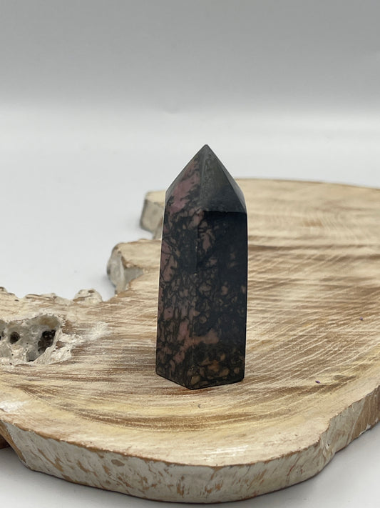 Rhodonite Point