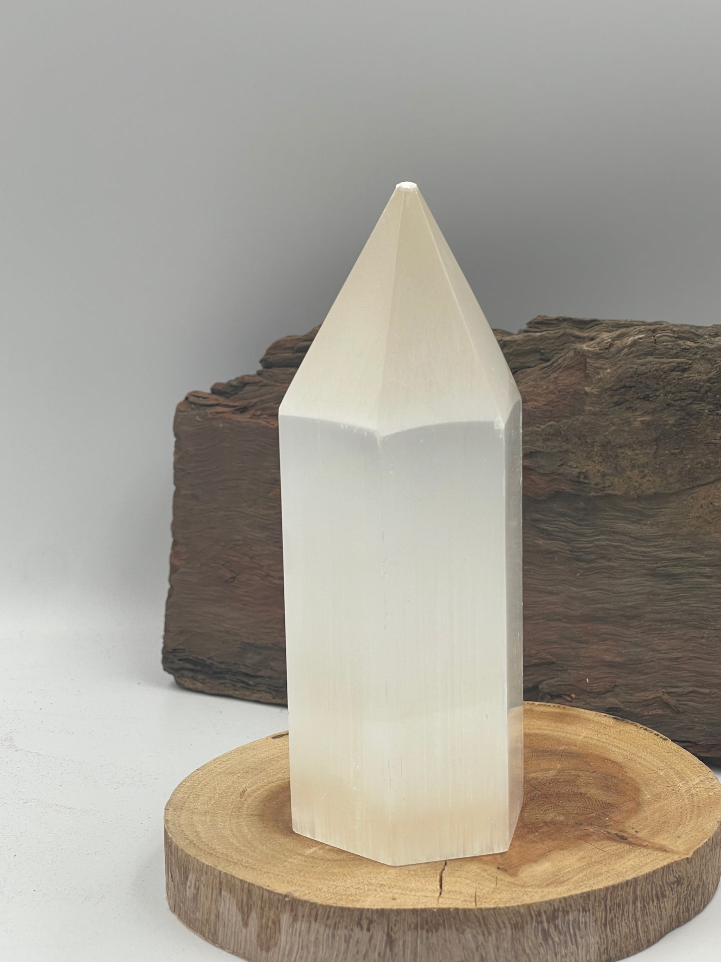 Selenite Tower