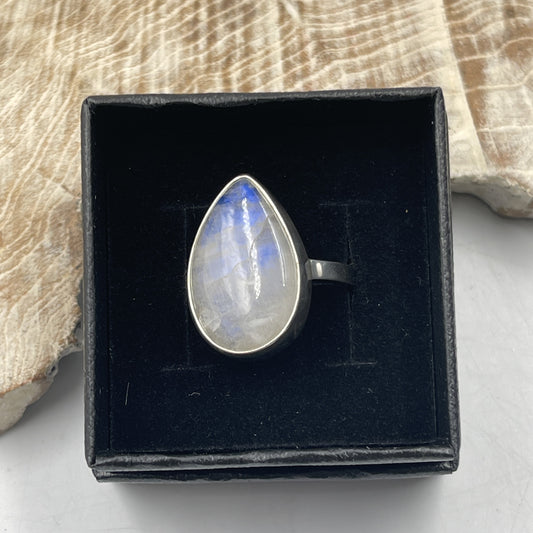 Rainbow Moonstone Sterling Silver Ring (Size 11)