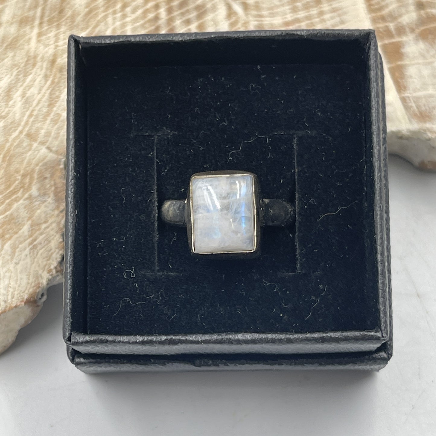 Rainbow Moonstone Sterling Silver Ring (Size 8)