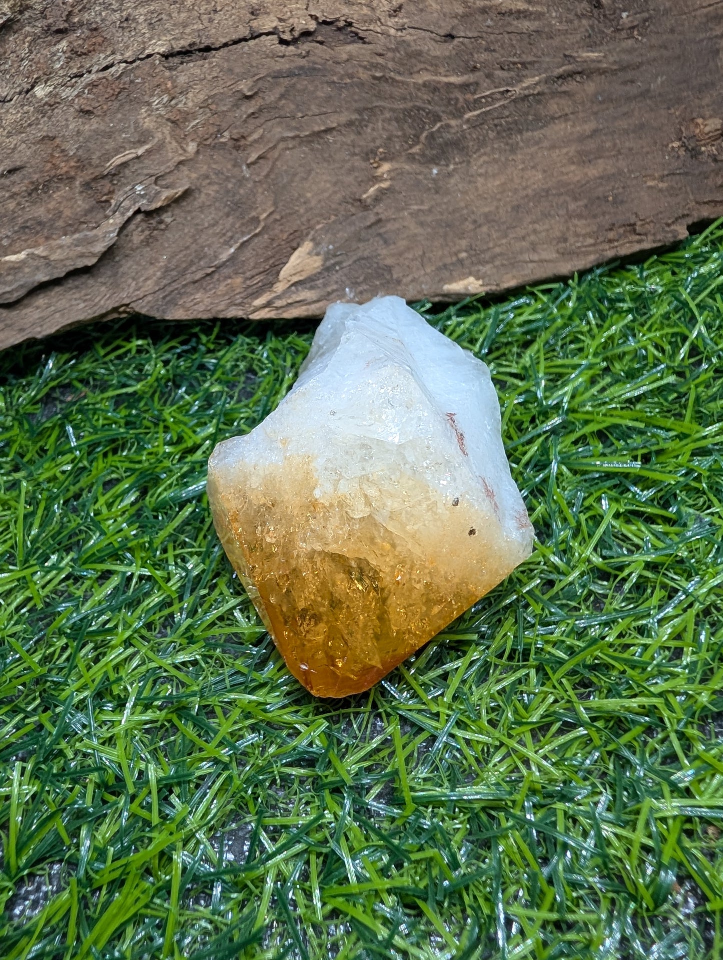 Citrine Point Large