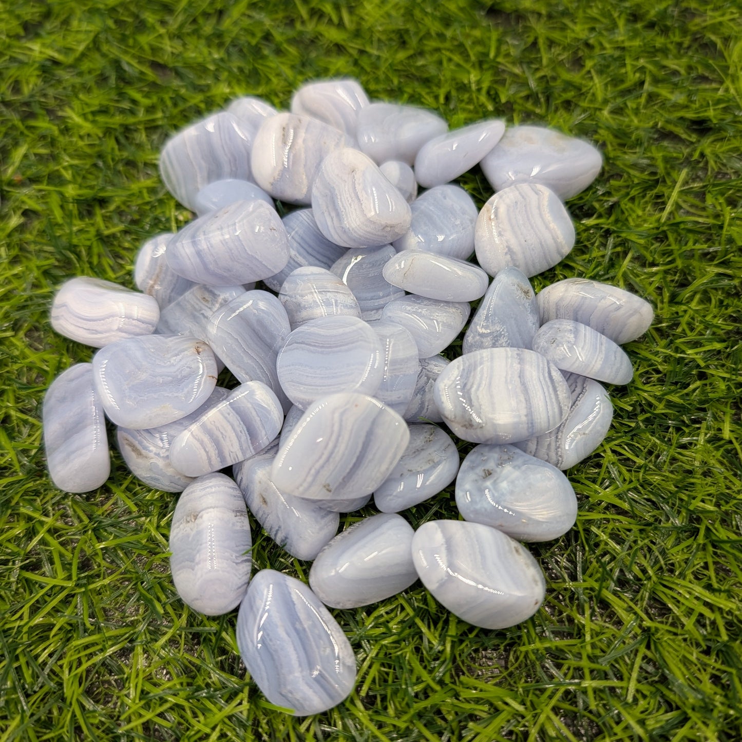 Blue Lace Agate Tumbled (AA GRADE)