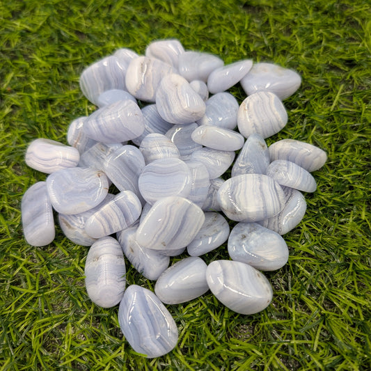 Blue Lace Agate Tumbled (AA GRADE)