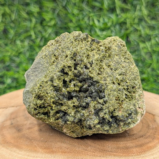 Raw Epidote