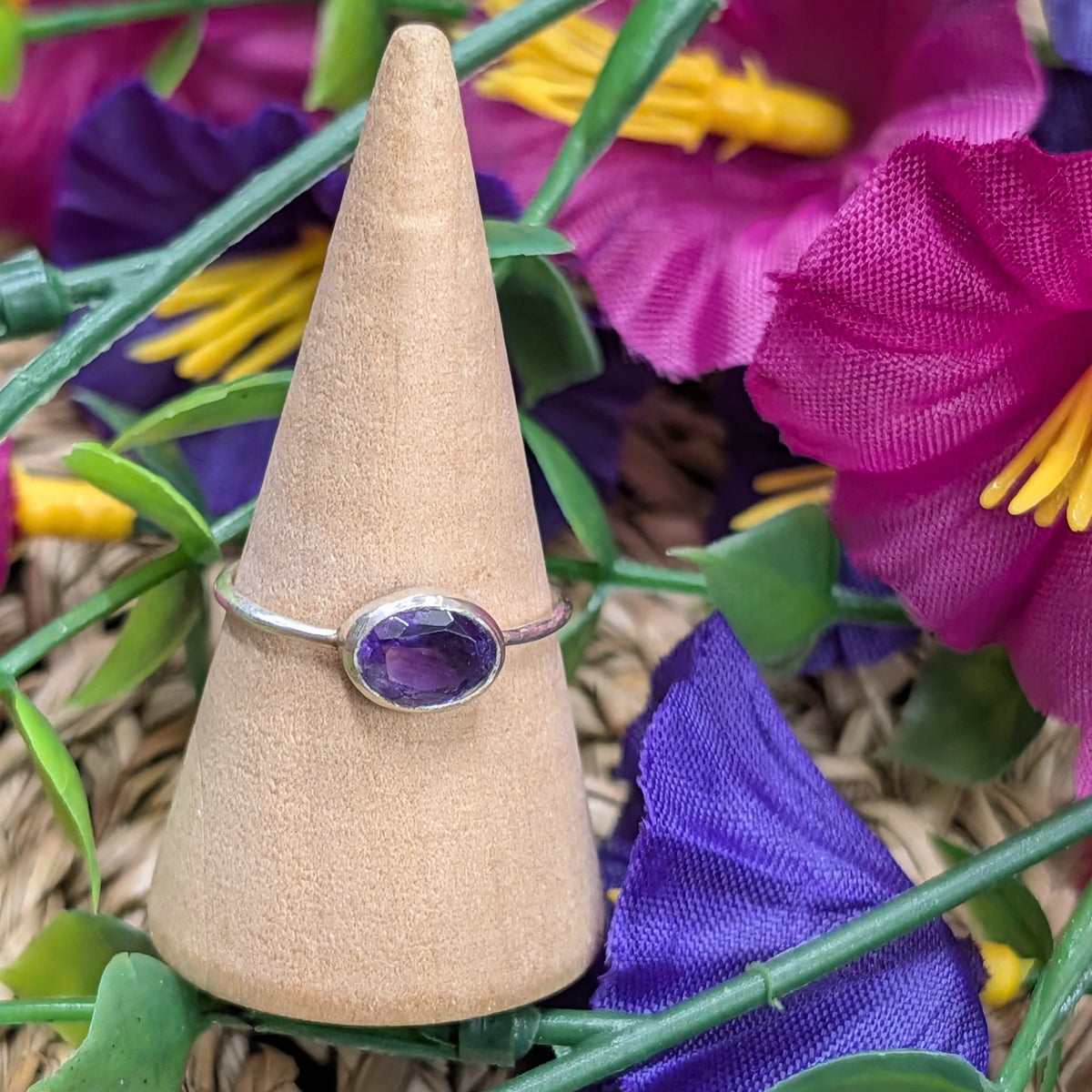 Amethyst Sterling Silver Ring Size (7)