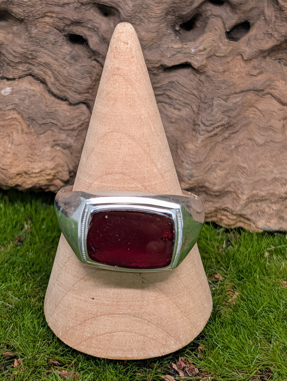 Garnet Sterling Silver Ring Size (13)