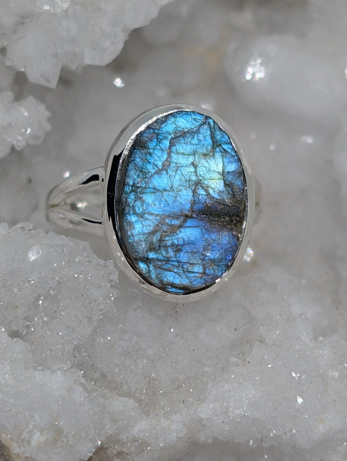Raw Oval Labradorite Sterling Silver Ring (Size 9)