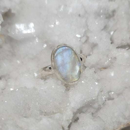 Rainbow Moonstone Sterling Silver Ring (Size 7)