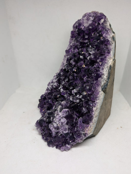 Amethyst Cut Base
