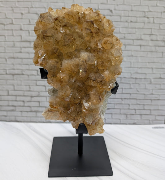 raw citrine on stand