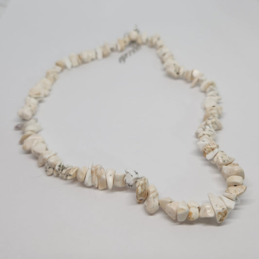 Magnesite Chip Necklace