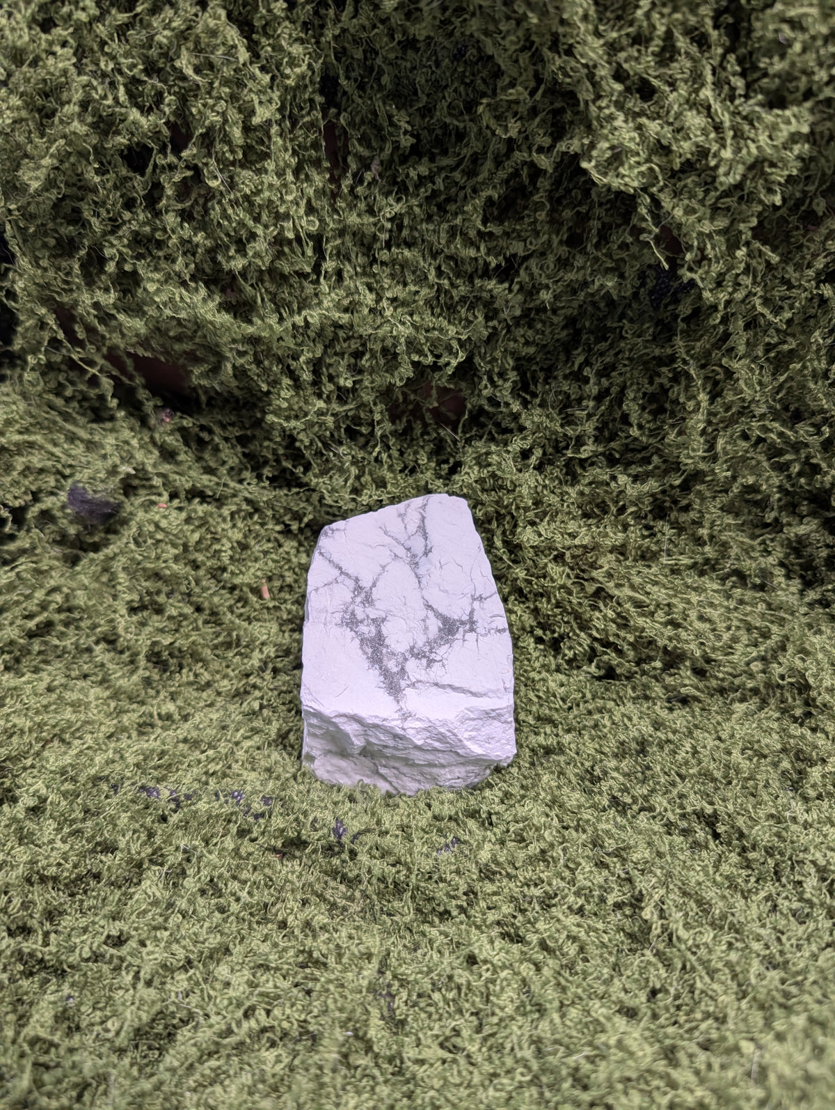 Raw White Howlite