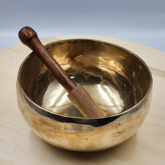 Tibetan Singing Bowl with stick 600g-699g