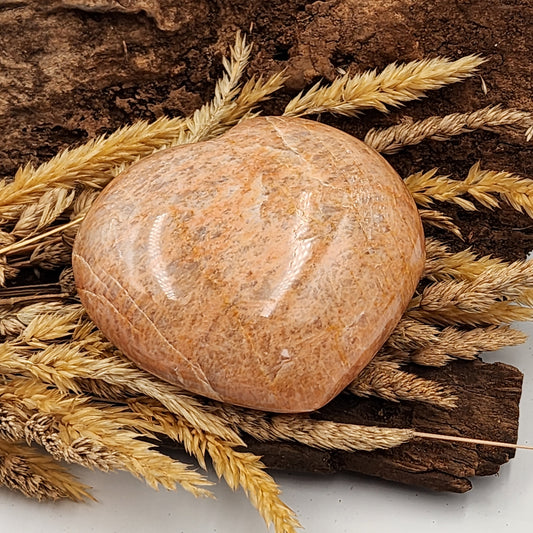 Peach Moonstone Heart