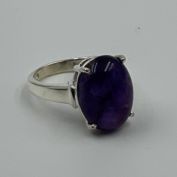 Amethyst Sterling Silver Ring (Size 6)