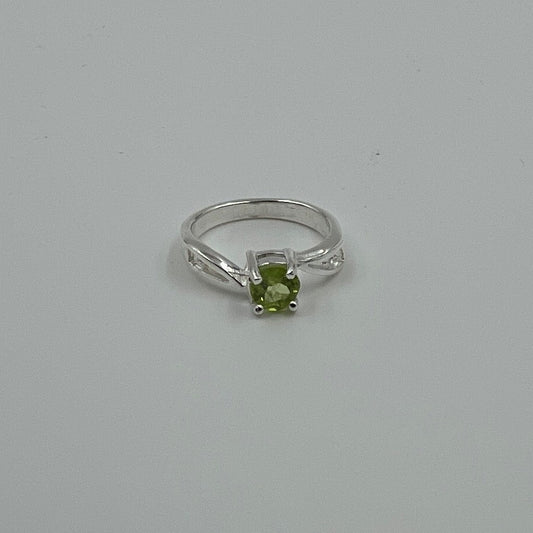 Sterling Silver Peridot Ring Sterling Silver (Size 7)