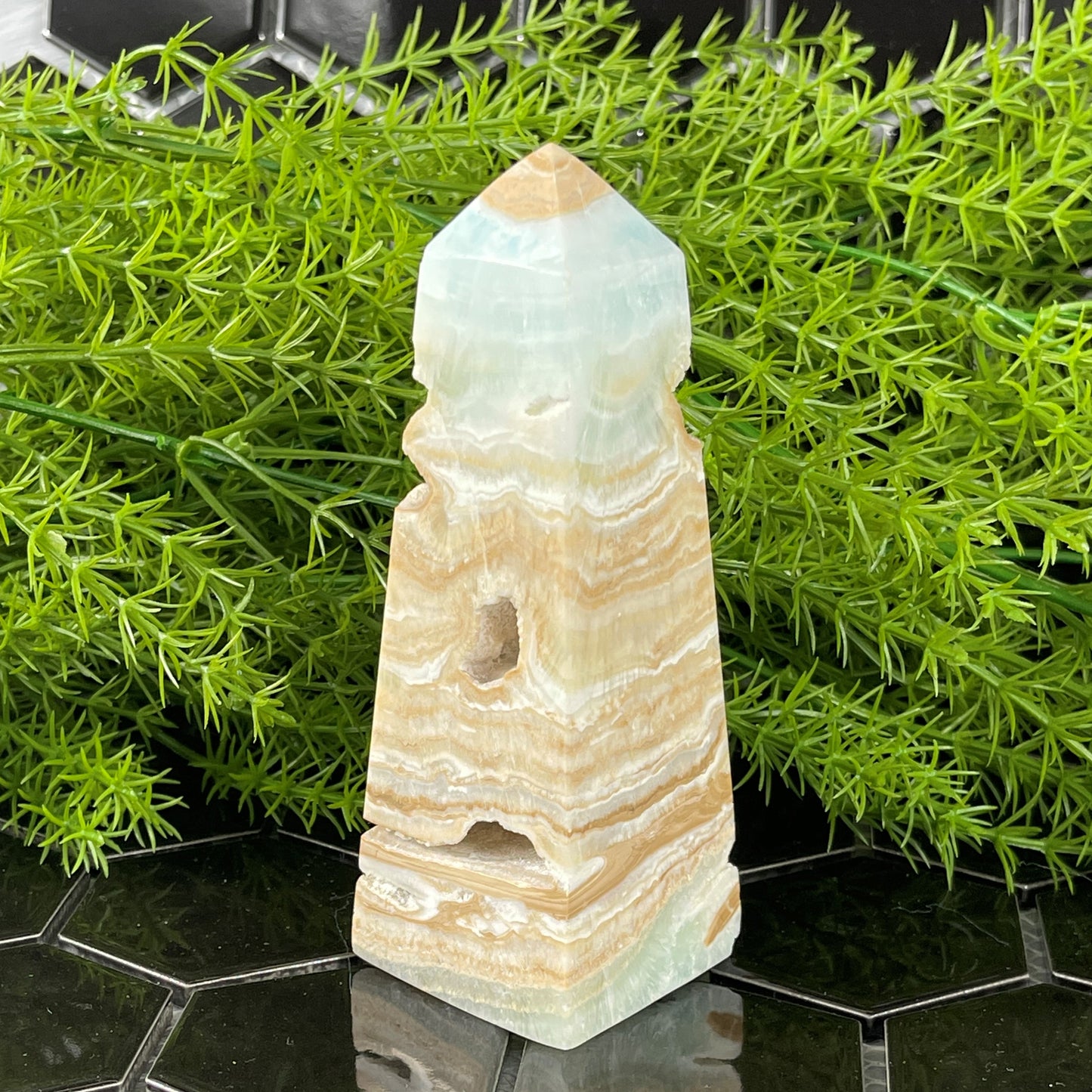 Caribbean Calcite Point